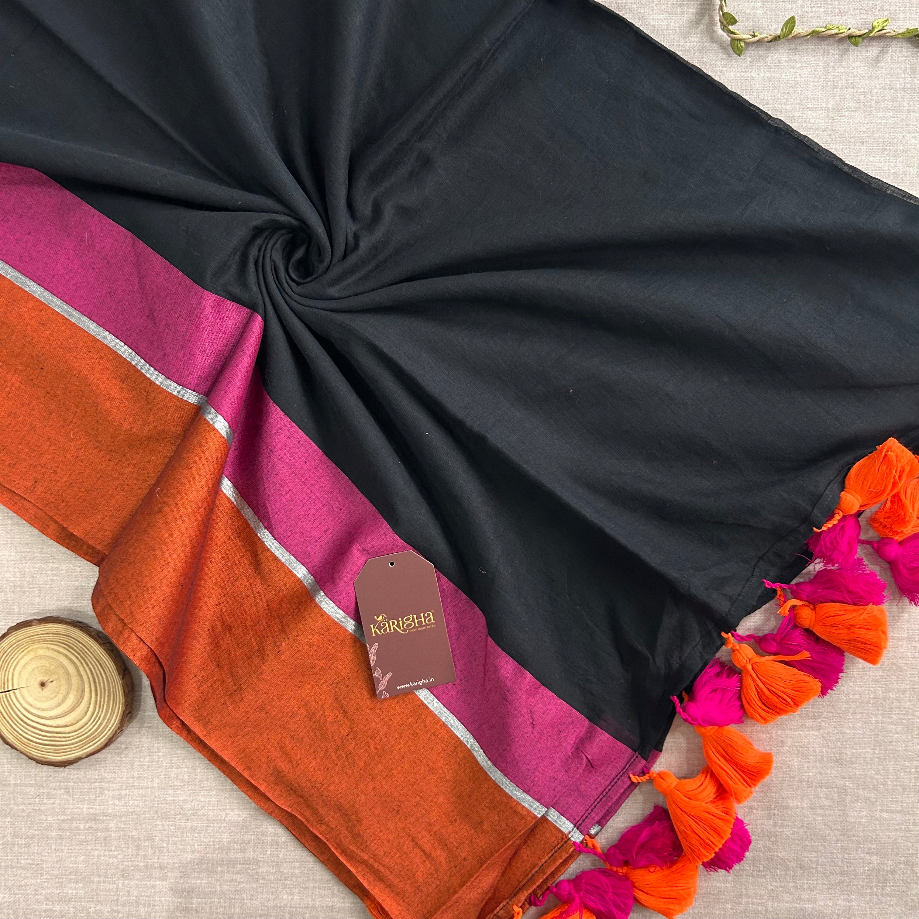 Midnight Ember – Black Mul Cotton Saree with Sunset Tassels