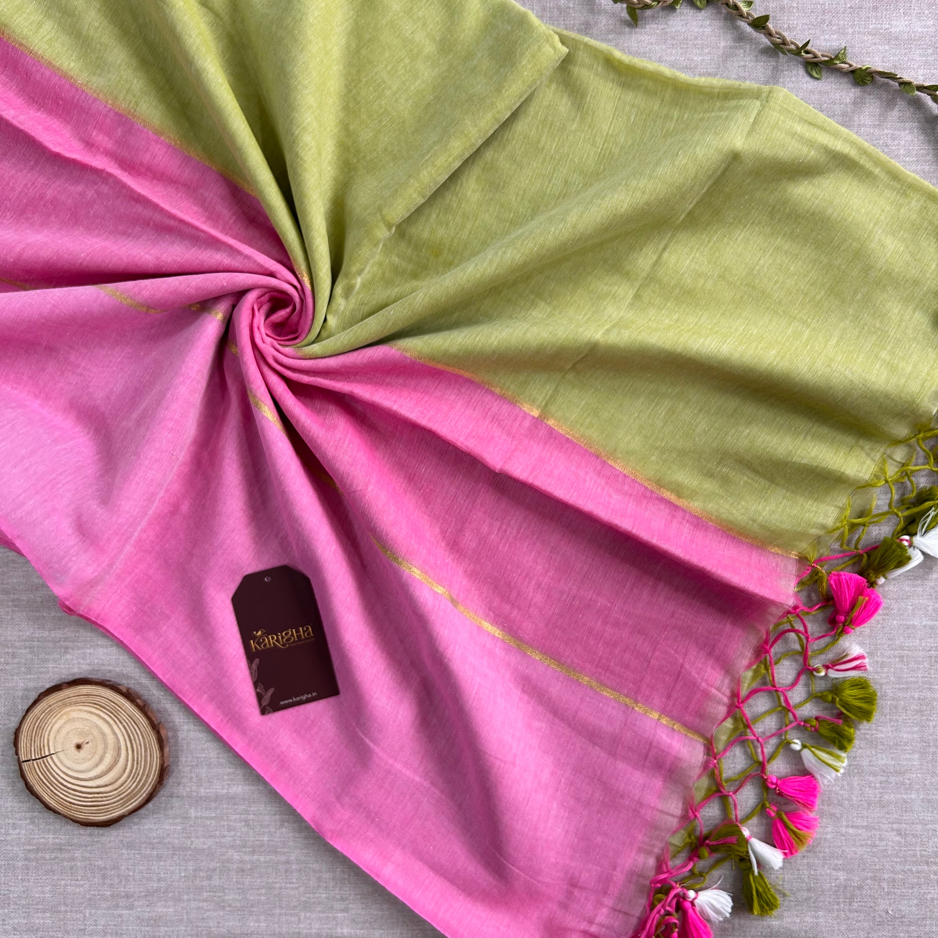 Rosy Whisper – Mul Cotton Featherlight Saree