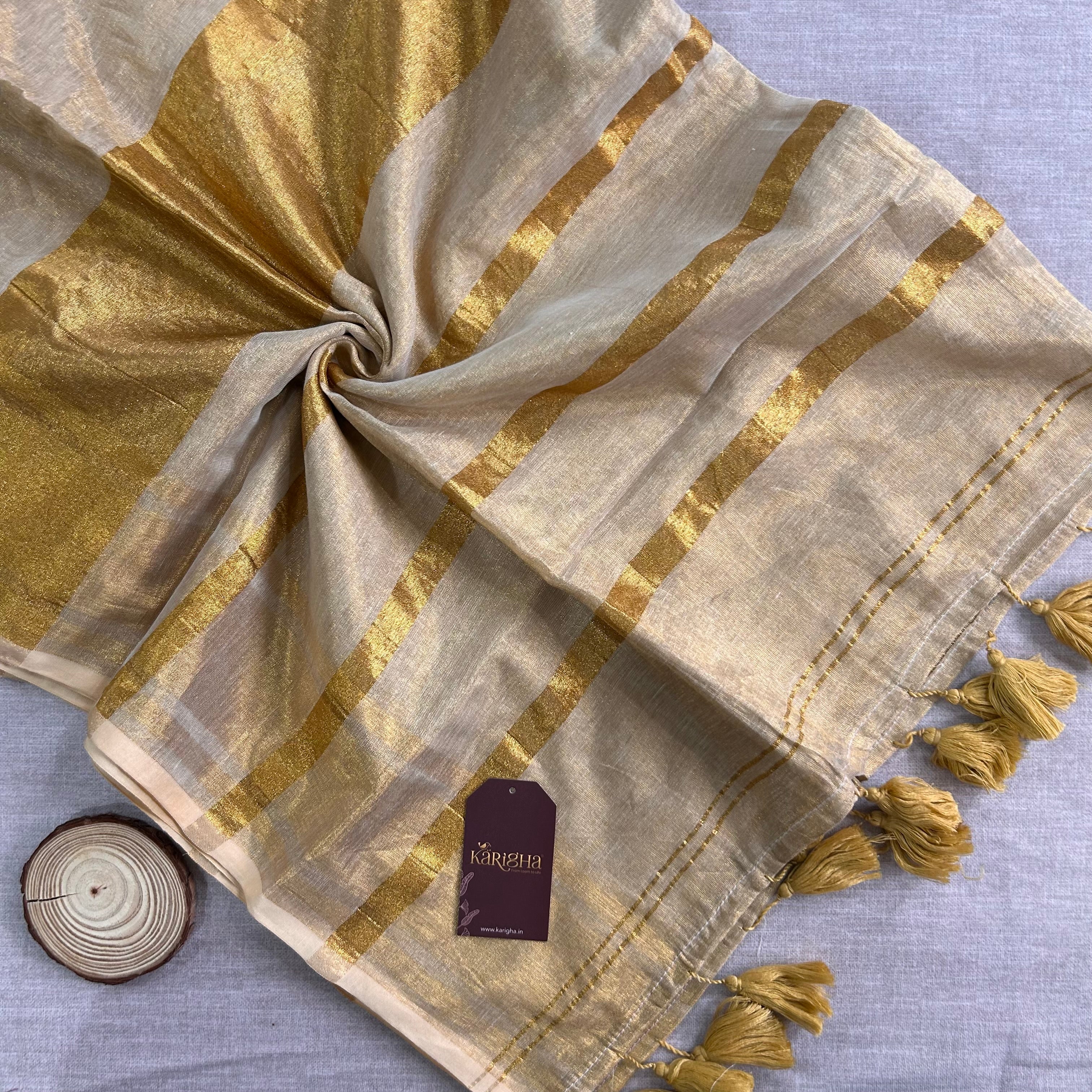 Regal Fringe Glow – Cotton Linen Saree with Rich Gold Edge