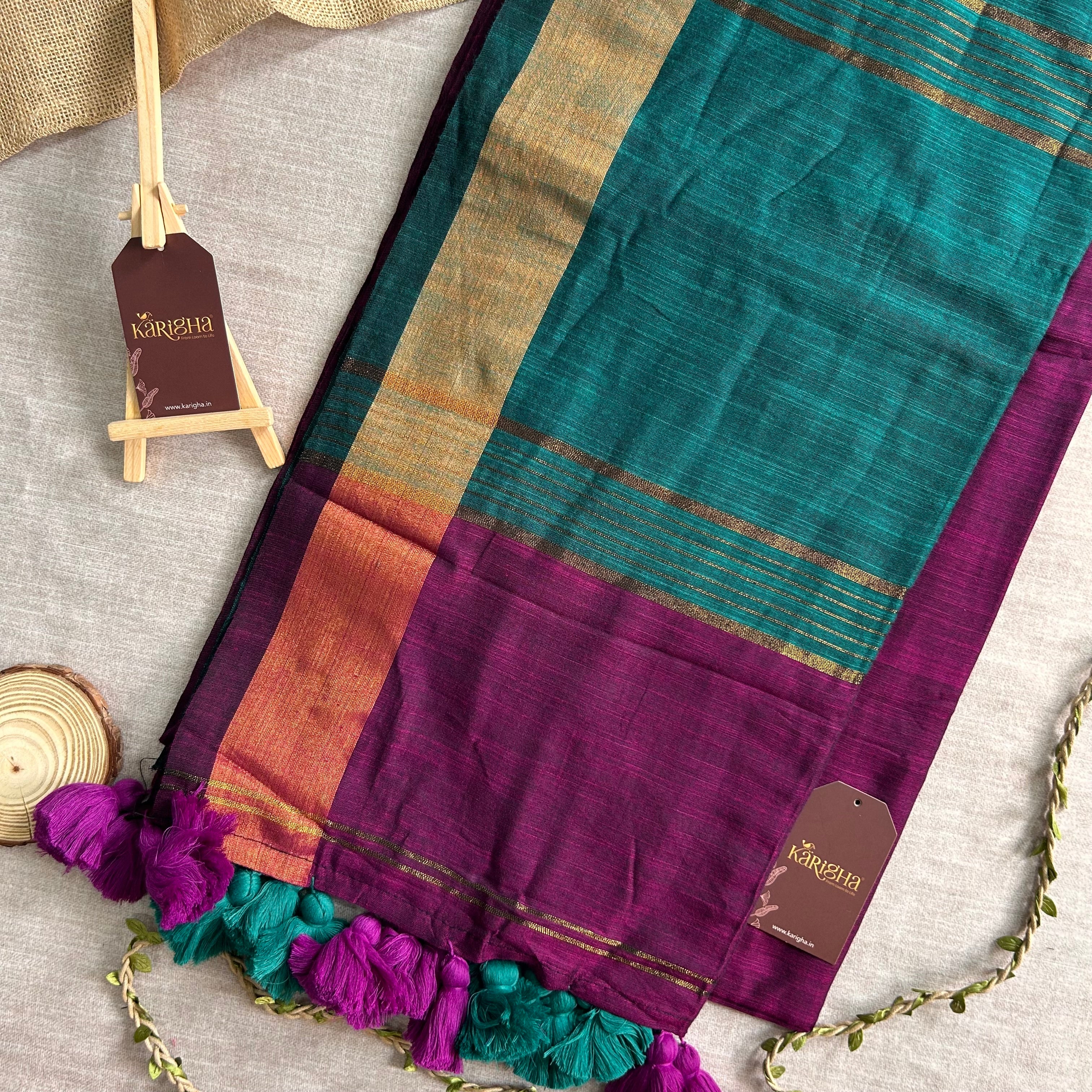 Imperial Threads – Classic Cotton Saree with Gleaming Zari Edge